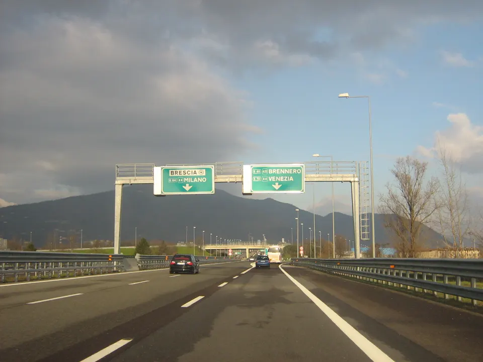 AutostradaA21