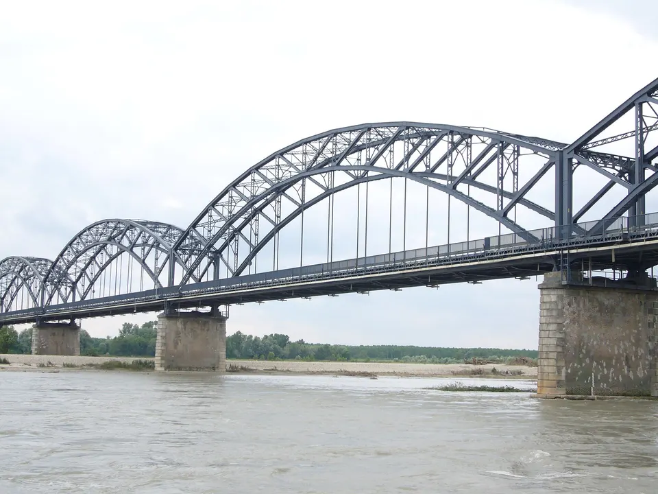 Balossa Bigli Ponte sul Po