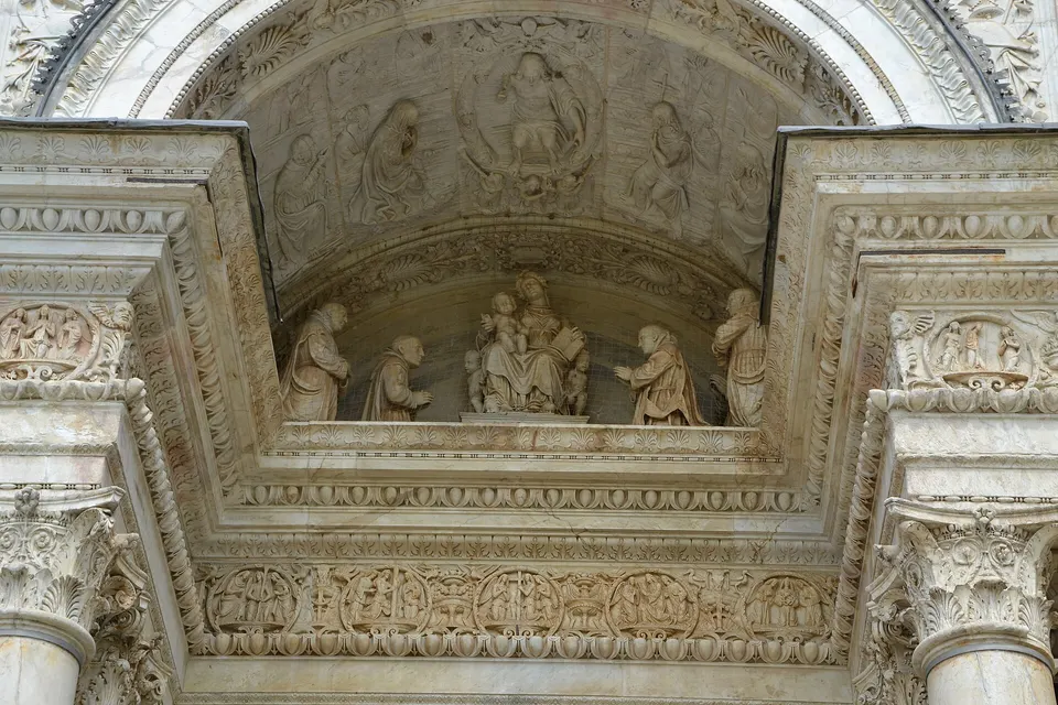 Facciata della Certosa di Pavia
